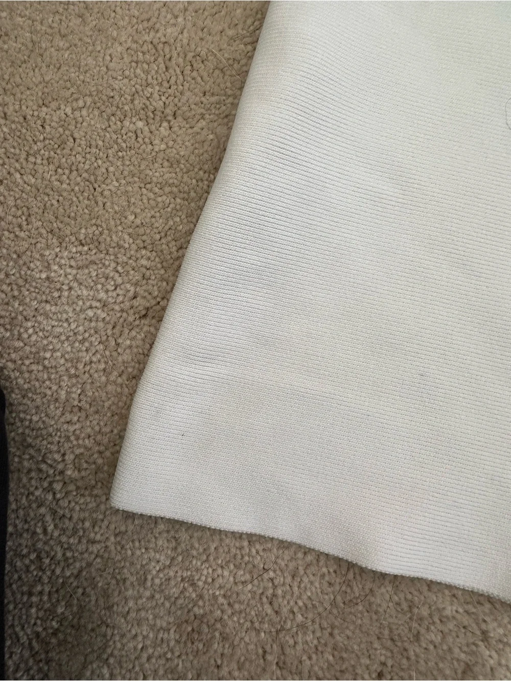 BCBGMaxAzria Off White Power Skirt